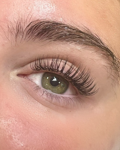 Classic or Hybrid Lash Extension Set